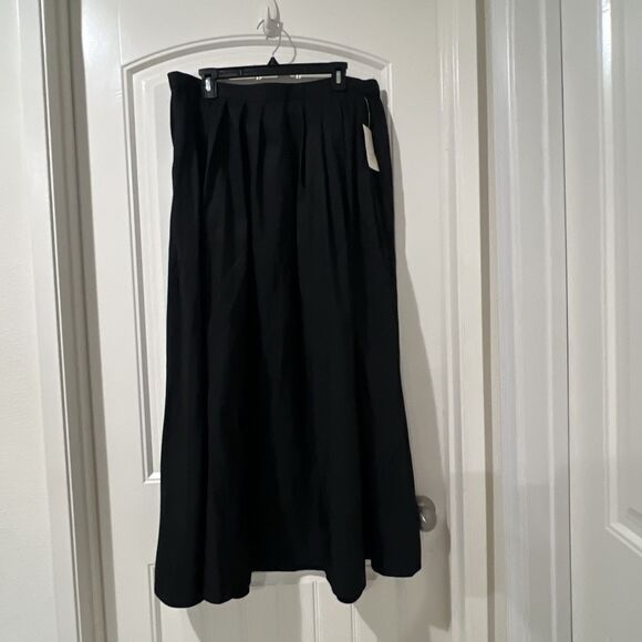 Women's A Line Pleated Voluminous Maxi Skirt - A New Day Black XL - Picture 4 of 9